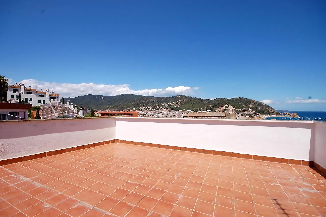 Lets Holidays Big Terrace House And 2 Parking Tossa de Mar Casa vacanze